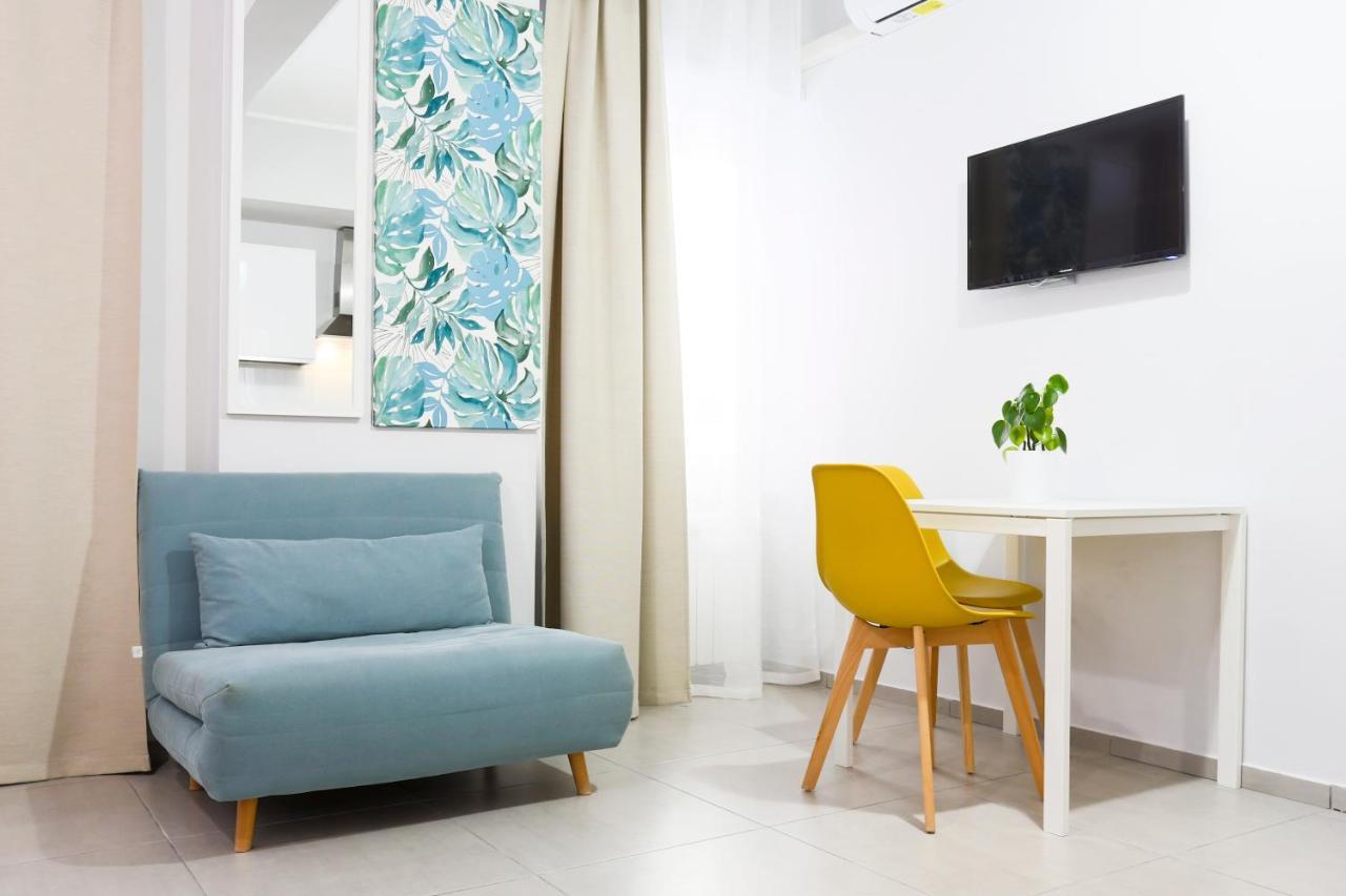 Le Stanze Di Mami Apartment Salerno Bagian luar foto